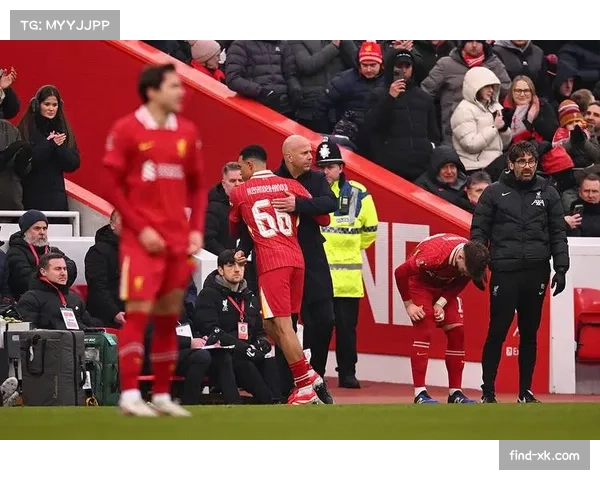 为应对未来引援 巴萨可能需要在今夏听取对多名球员的报价 为应对未来引援 巴萨可能需要在今夏听取对多名球员的报价